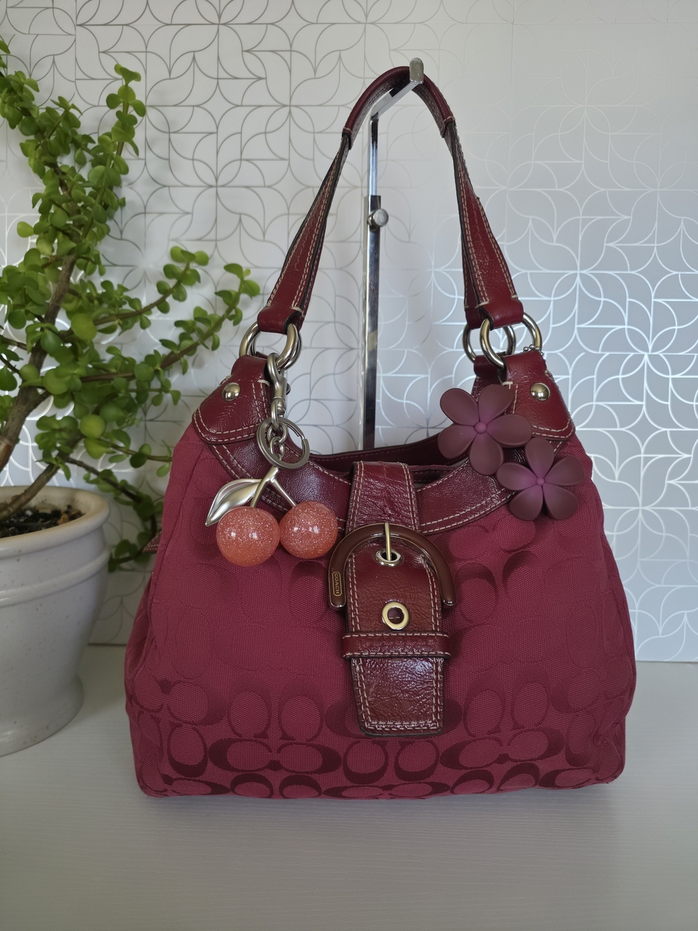 vintage Y2K-era Coach Soho Lynn shoulder bag